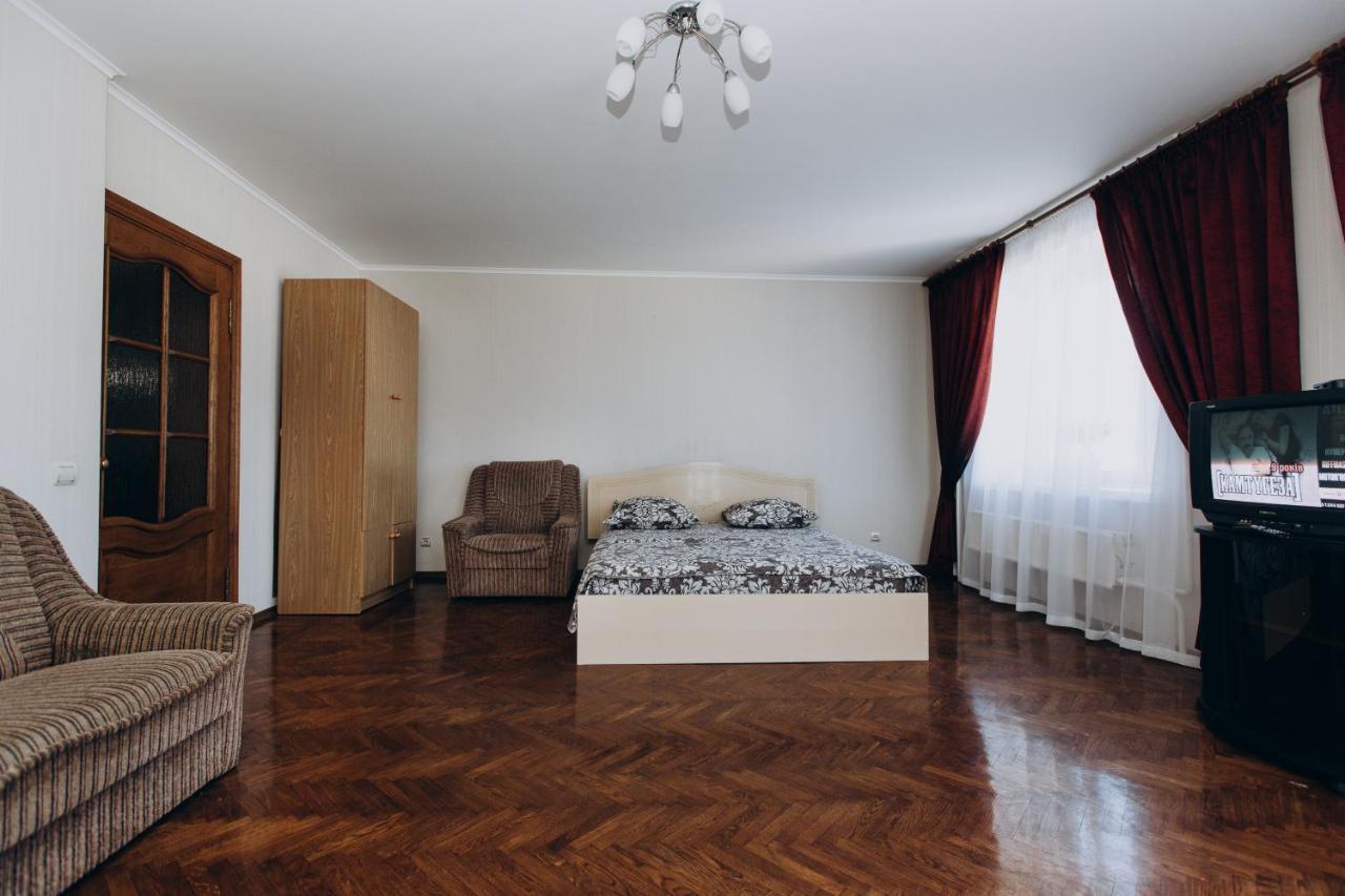 Apartment Centr Neer Manufaktura On Kharkovskaya Сумы Экстерьер фото