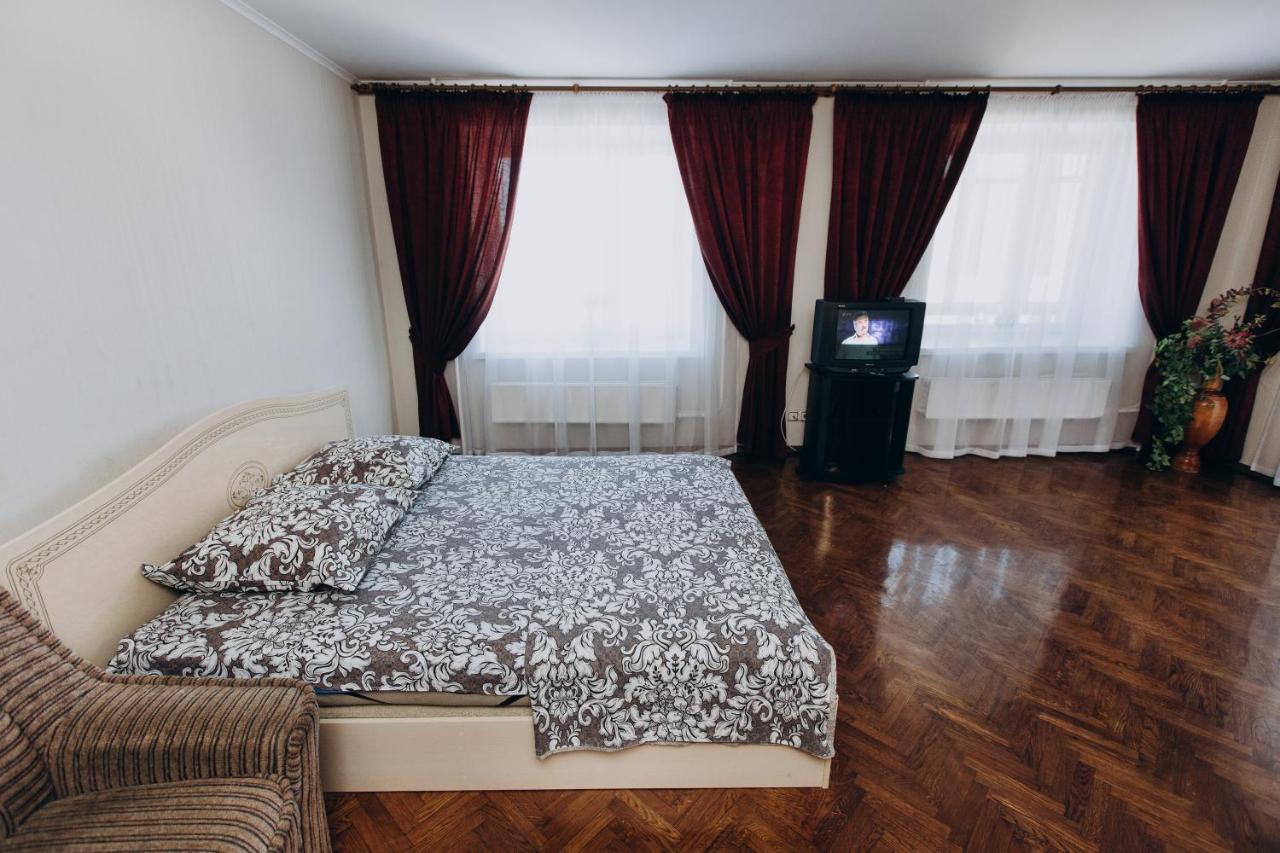 Apartment Centr Neer Manufaktura On Kharkovskaya Сумы Экстерьер фото